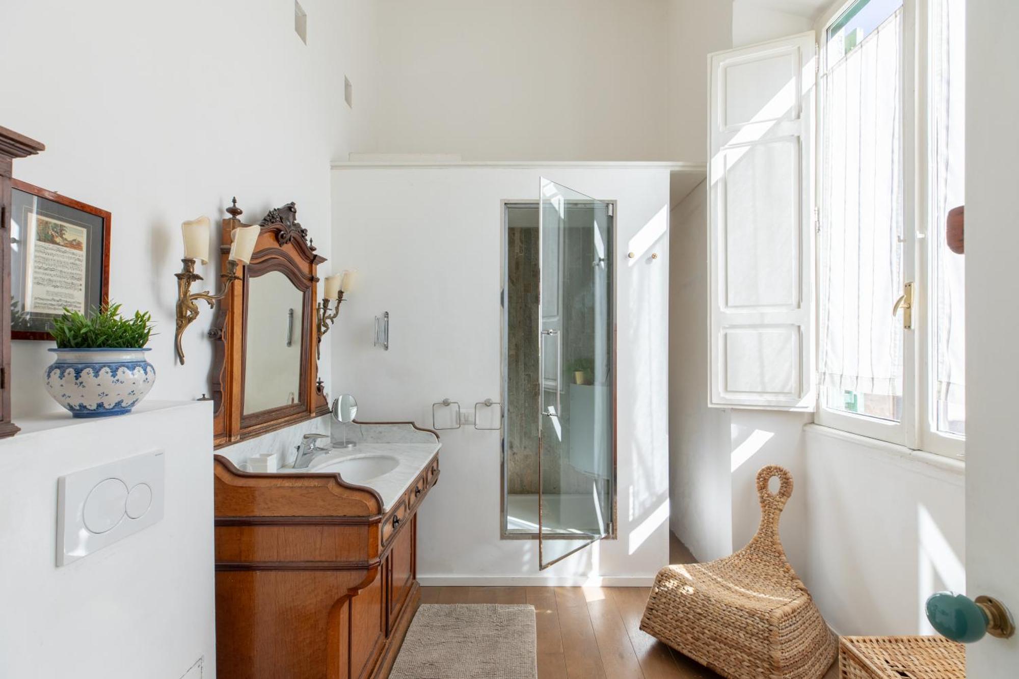 Iflat Trastevere Bright And Comfy 2 Bedroom Apartment Rome